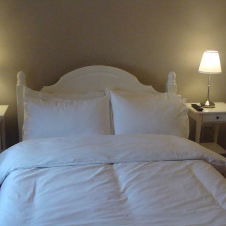 Riggend Farm Bed And Breakfast Airdrie Extérieur photo