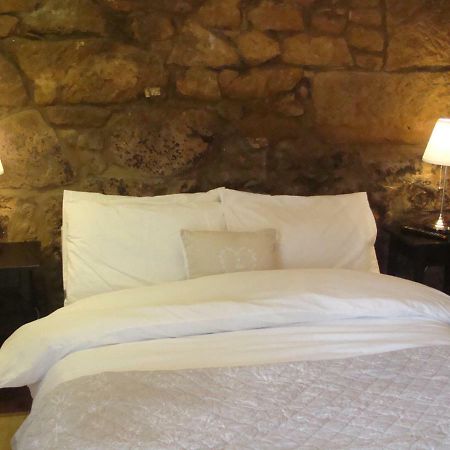 Riggend Farm Bed And Breakfast Airdrie Extérieur photo